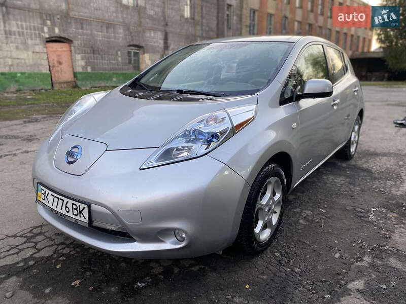 Nissan Leaf 2011 Nissan Leaf 2011
