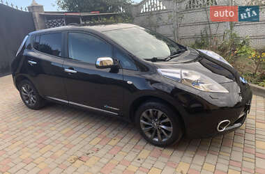 Хетчбек Nissan Leaf 2014 в Рівному