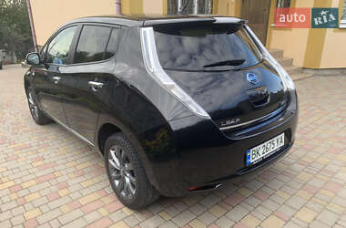 Хетчбек Nissan Leaf 2014 в Рівному