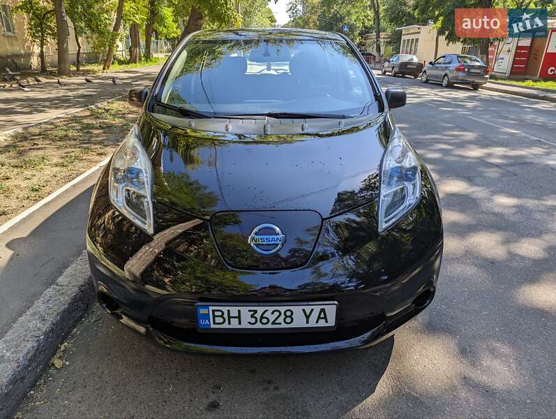 Хетчбек Nissan Leaf 2015 в Одесі фото 19 Хетчбек Nissan Leaf 2015 в Одесі