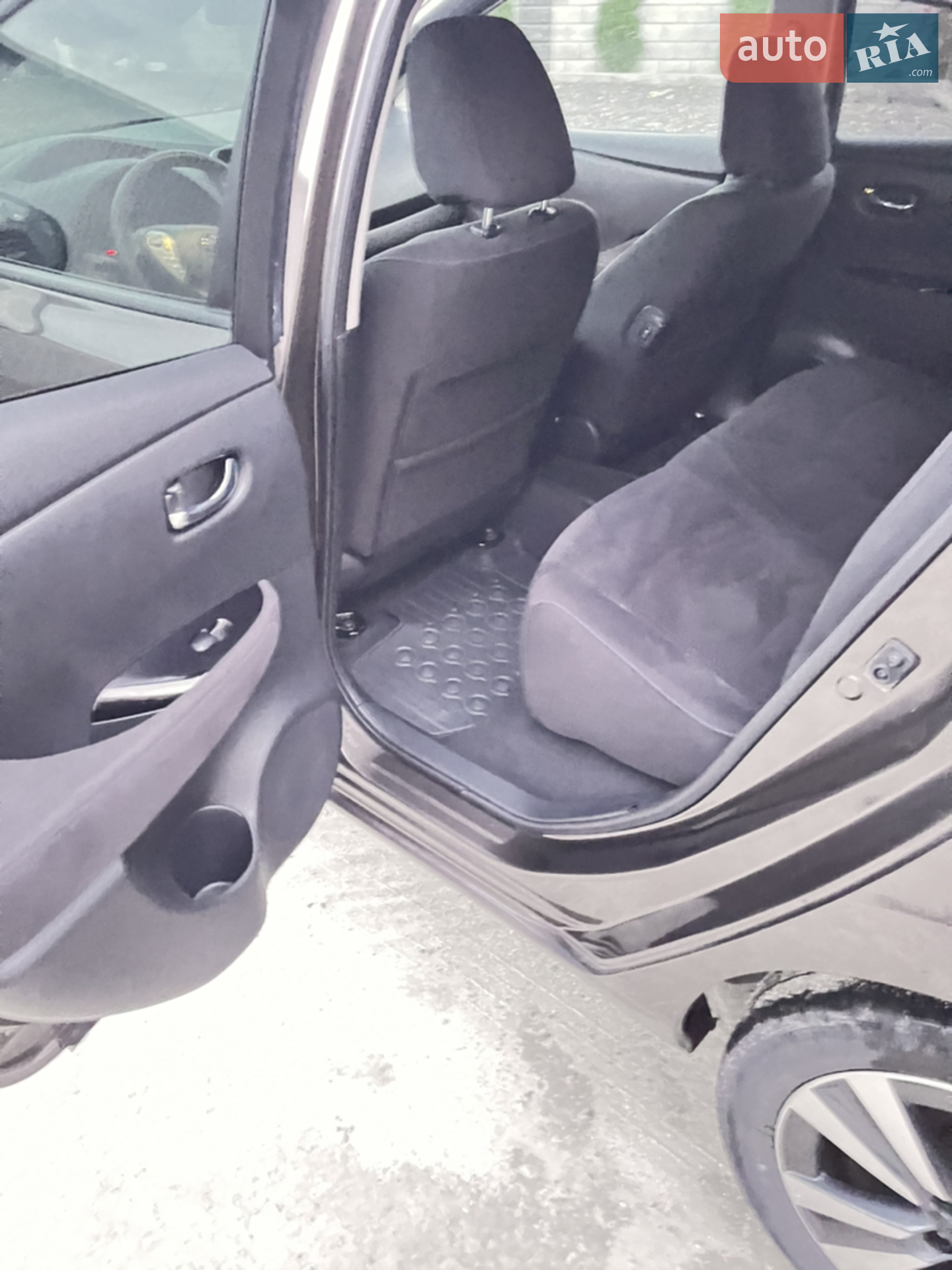 2016 Nissan Leaf - мініатюра 15