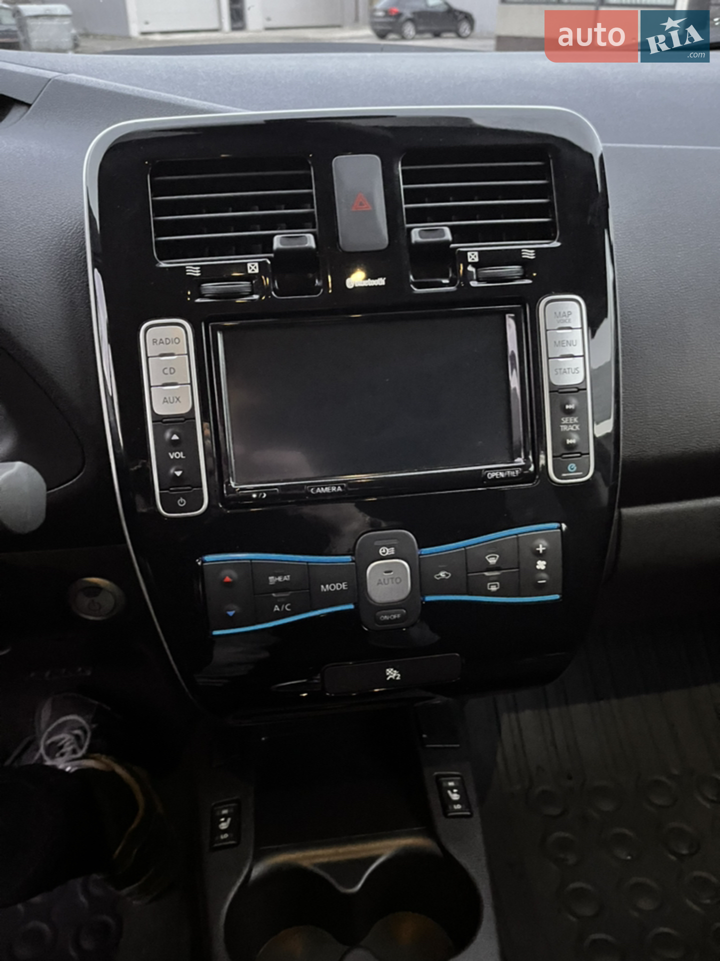 2016 Nissan Leaf - мініатюра 21