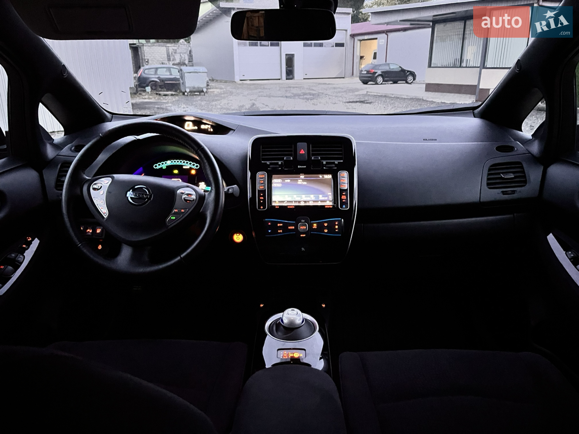 2016 Nissan Leaf - мініатюра 33