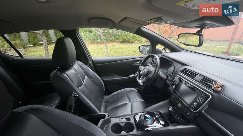 Хетчбек Nissan Leaf 2018 в Львові