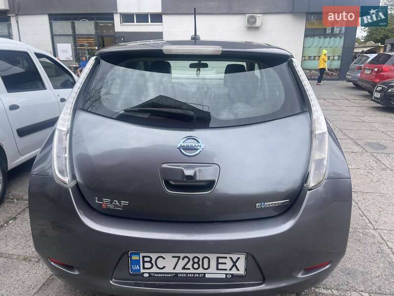 Хетчбек Nissan Leaf 2014 в Львові фото 5 Хетчбек Nissan Leaf 2014 в Львові