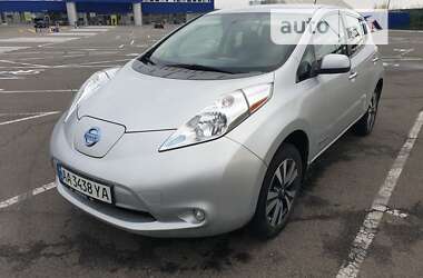 Хетчбек Nissan Leaf 2017 в Києві