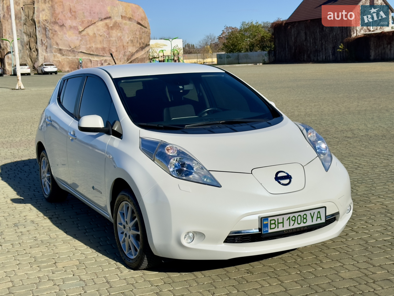 2014 Nissan Leaf - мініатюра 33
