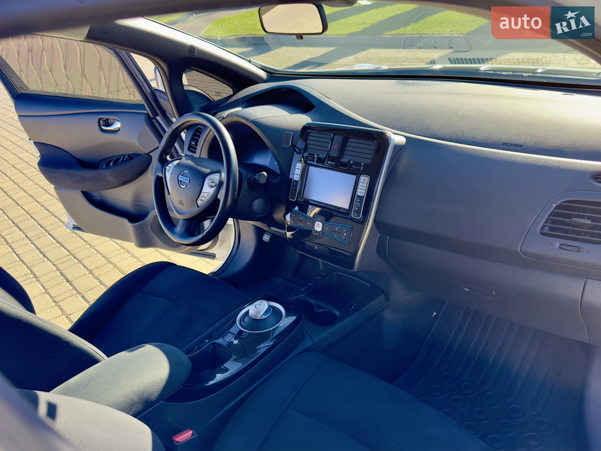 2013 Nissan Leaf - мініатюра 12
