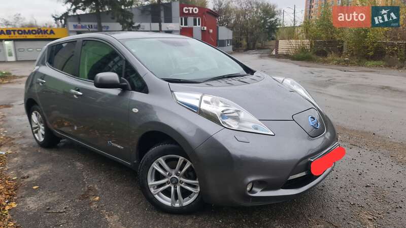 Хэтчбек Nissan Leaf 2013 в Днепре фото 4 Хэтчбек Nissan Leaf 2013 в Днепре