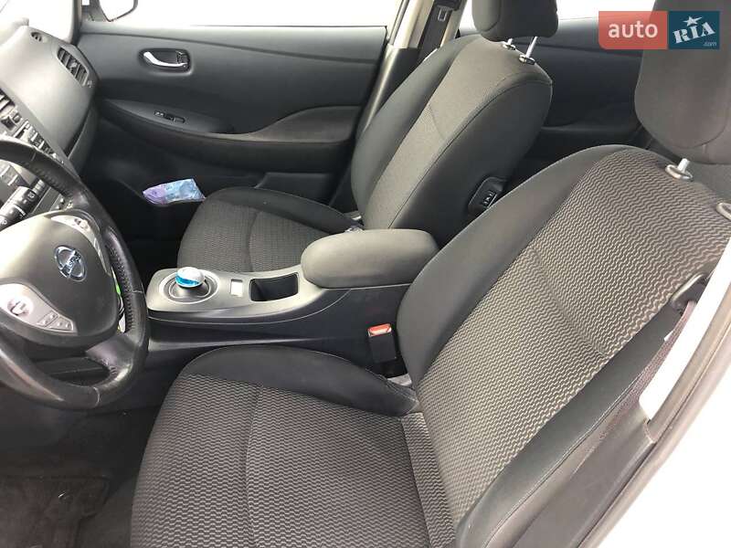 Хетчбек Nissan Leaf 2014 в Києві фото 14 Хетчбек Nissan Leaf 2014 в Києві