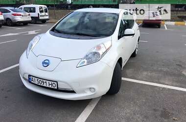 Хэтчбек Nissan Leaf 2014 в Киеве