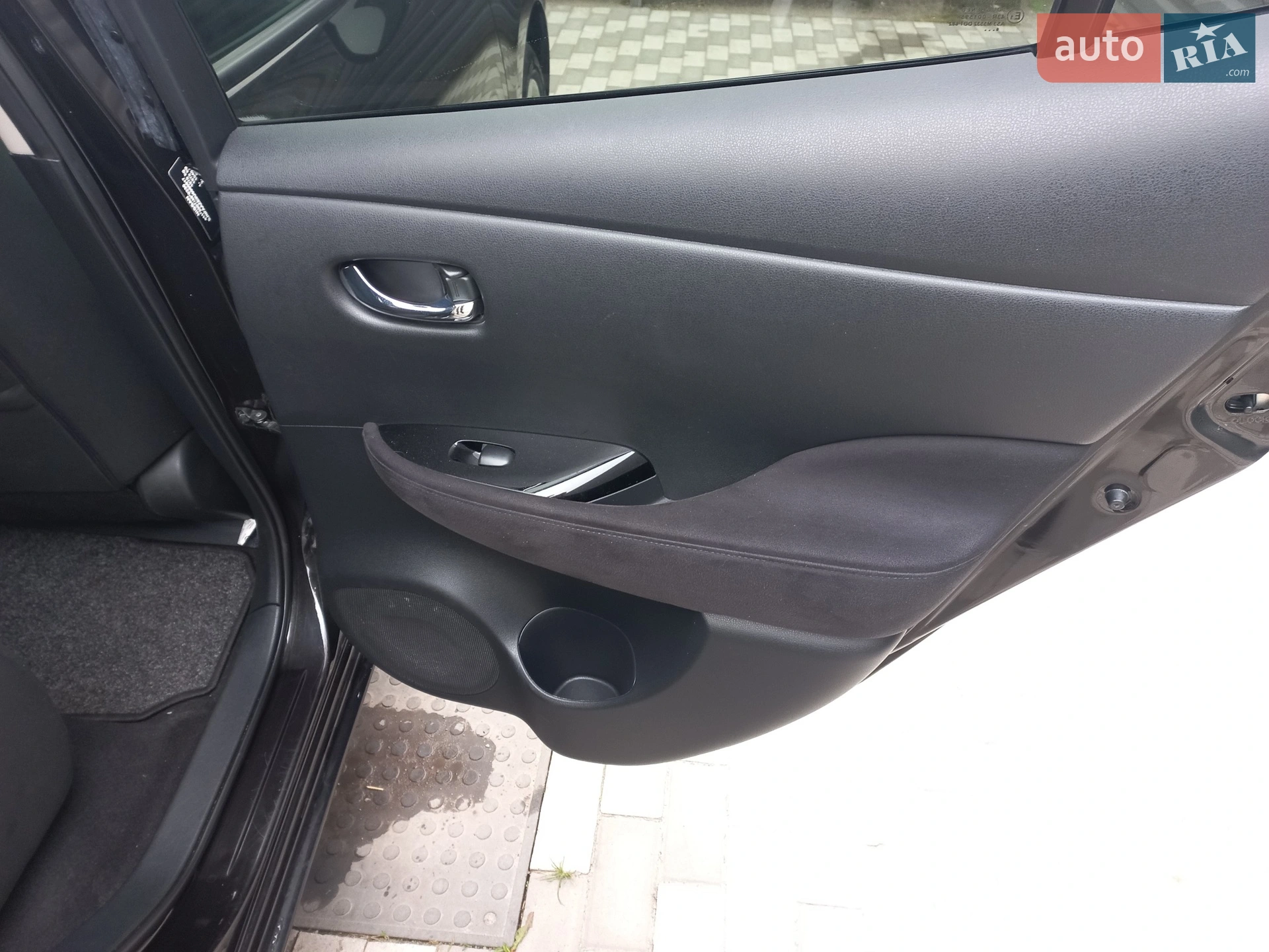 2017 Nissan Leaf - мініатюра 17