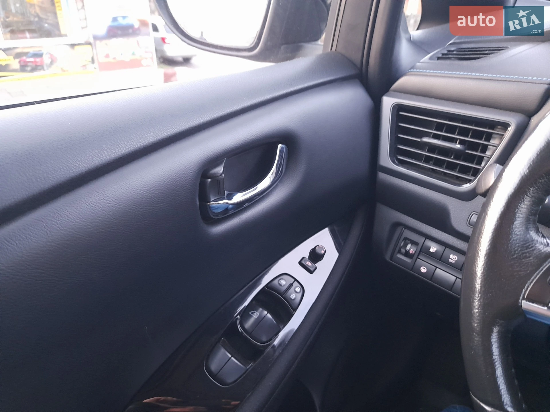 2018 Nissan Leaf - мініатюра 8