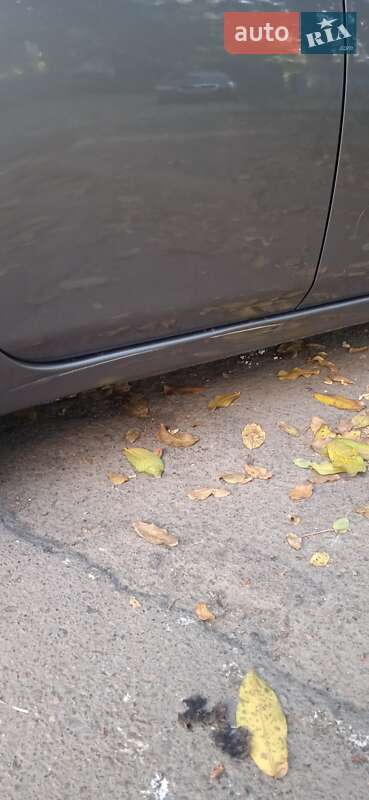 Хэтчбек Nissan Leaf 2014 в Одессе