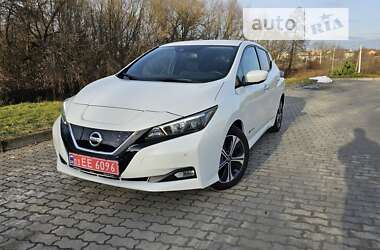 Хэтчбек Nissan Leaf 2018 в Бродах