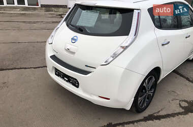 Хэтчбек Nissan Leaf 2016 в Ужгороде