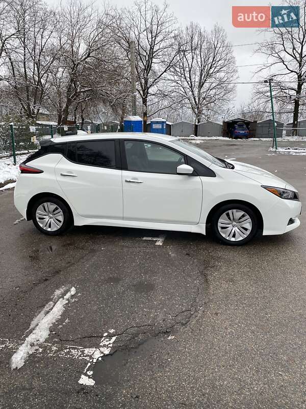 Хэтчбек Nissan Leaf 2021 в Харькове