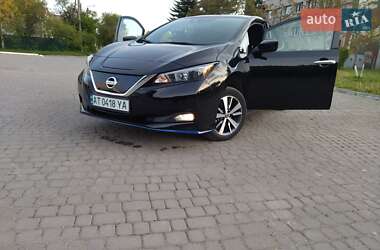 Хэтчбек Nissan Leaf 2020 в 