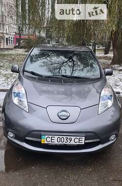 Хетчбек Nissan Leaf 2014 в Чернівцях