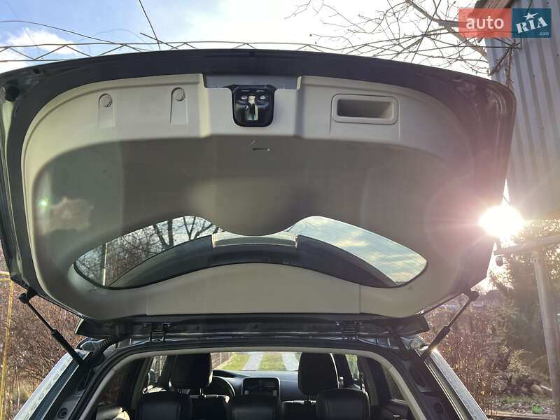 Хэтчбек Nissan Leaf 2013 в Житомире