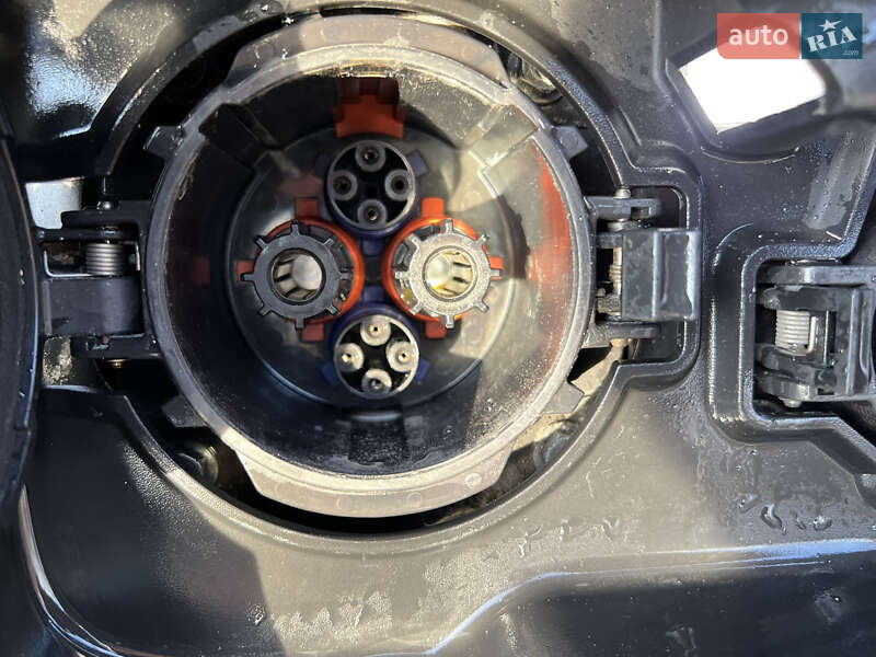 Хэтчбек Nissan Leaf 2013 в Житомире