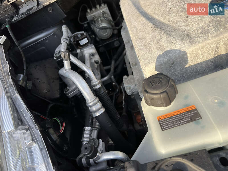 Хэтчбек Nissan Leaf 2013 в Житомире