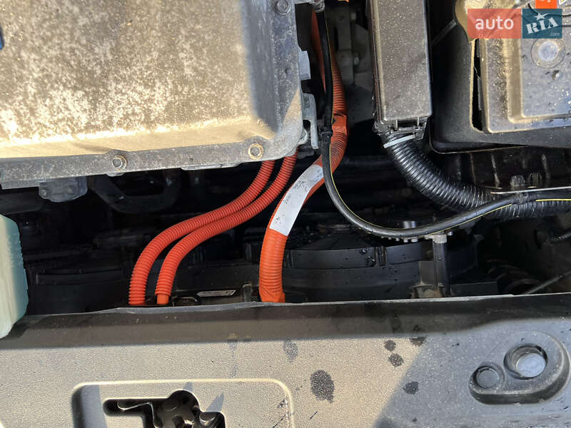 Хэтчбек Nissan Leaf 2013 в Житомире