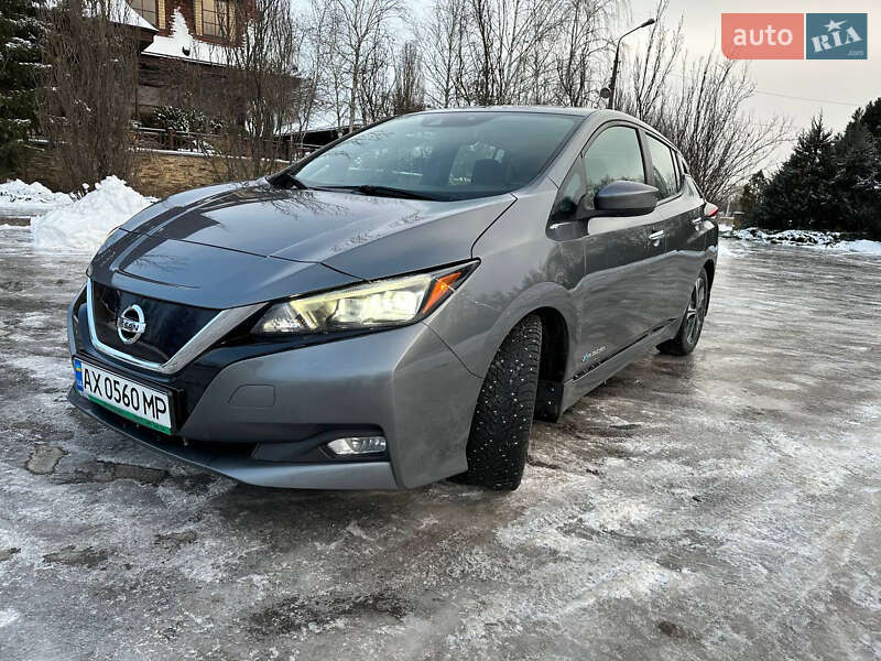 Хэтчбек Nissan Leaf 2018 в Харькове