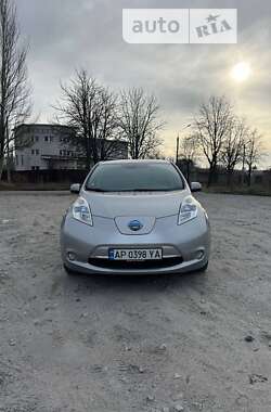 Хэтчбек Nissan Leaf 2014 в Запорожье