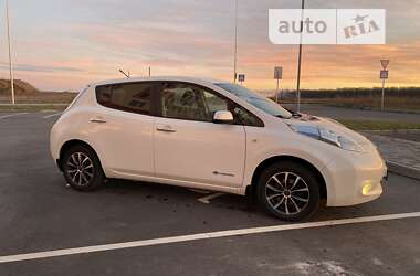 Хэтчбек Nissan Leaf 2013 в Виннице