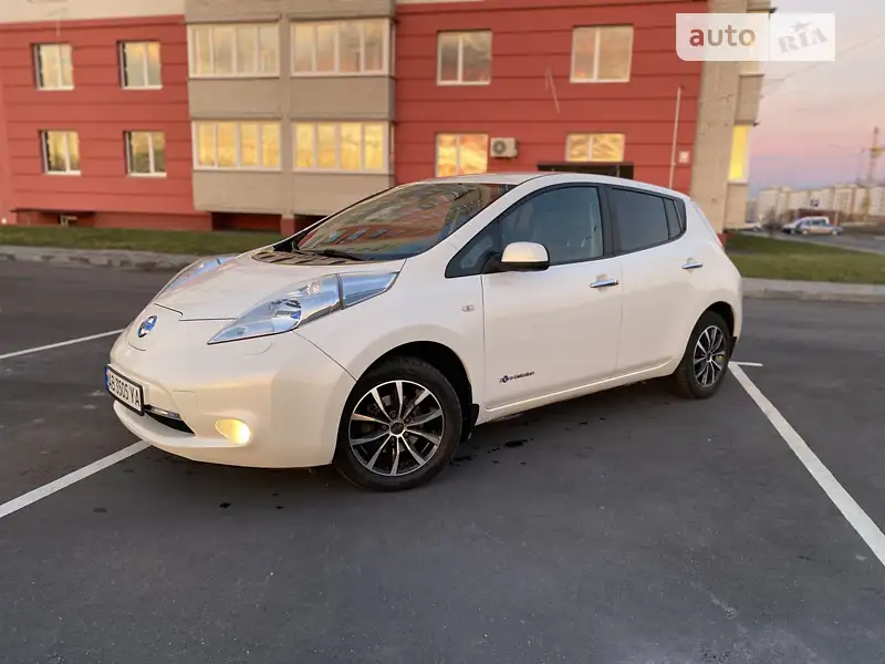 Nissan Leaf 2013 VIN SJNFAAZE0U6000144 фото оголошення 13 з 48