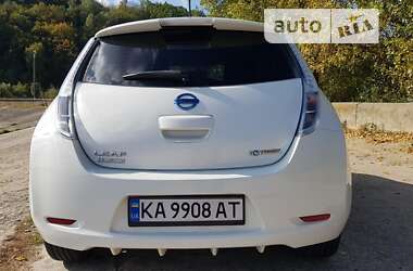 Хэтчбек Nissan Leaf 2013 в Киеве