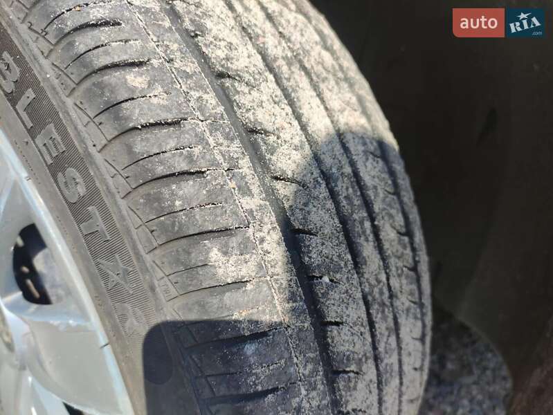 Хэтчбек Nissan Leaf 2014 в Харькове фото 38 Хэтчбек Nissan Leaf 2014 в Харькове