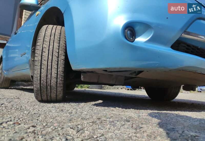 Хэтчбек Nissan Leaf 2014 в Харькове фото 42 Хэтчбек Nissan Leaf 2014 в Харькове