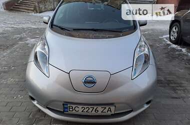 Хэтчбек Nissan Leaf 2014 в Львове