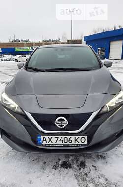 Хэтчбек Nissan Leaf 2018 в Киеве