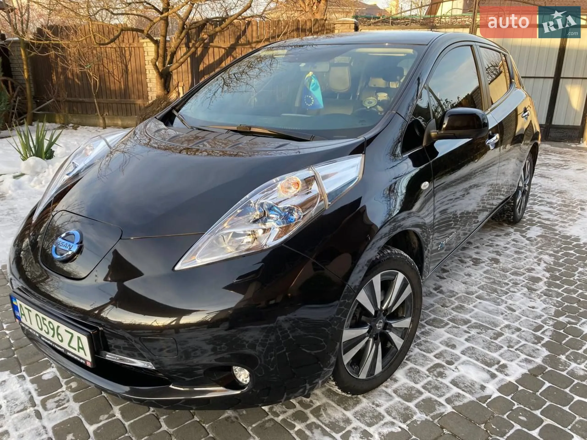 2016 Nissan Leaf - фото 1