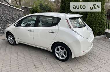 Хетчбек Nissan Leaf 2014 в Києві