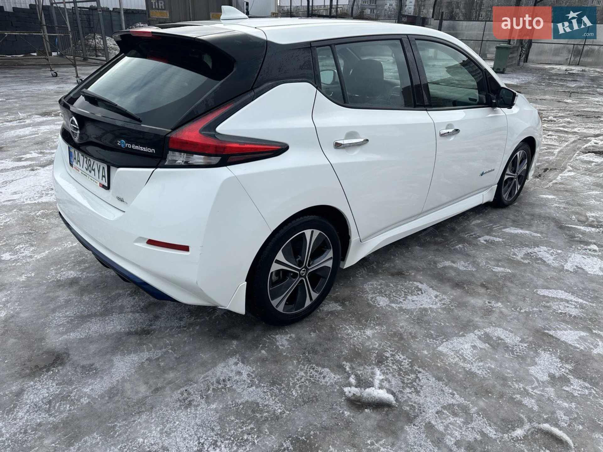 2017 Nissan Leaf - мініатюра 5