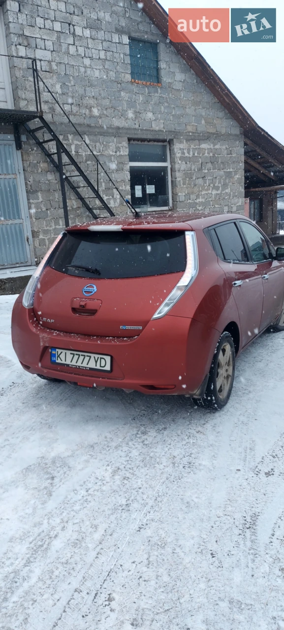 2011 Nissan Leaf - мініатюра 26