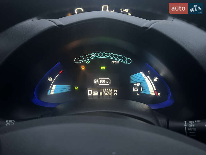 Хетчбек Nissan Leaf 2016 в Рівному