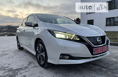 Хэтчбек Nissan Leaf 2018 в Ровно