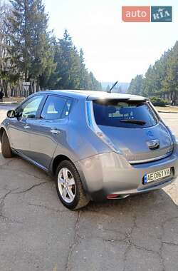 Хэтчбек Nissan Leaf 2013 в Кривом Роге