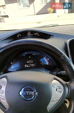 Хэтчбек Nissan Leaf 2013 в Кривом Роге