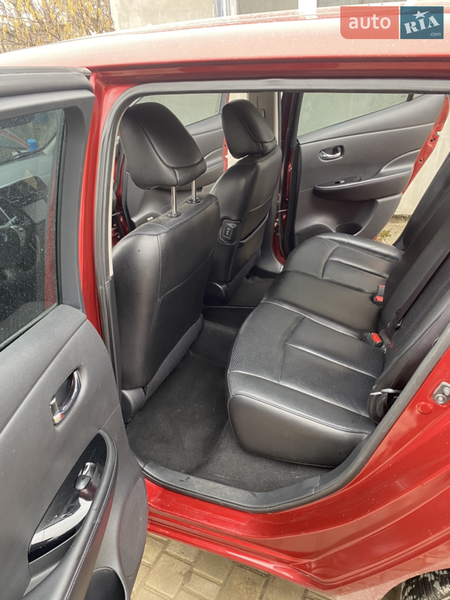 2014 Nissan Leaf - мініатюра 11
