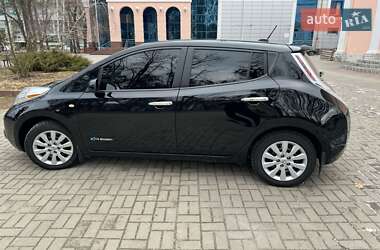 Хэтчбек Nissan Leaf 2014 в Полтаве