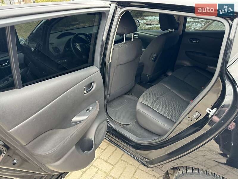 Хэтчбек Nissan Leaf 2014 в Полтаве