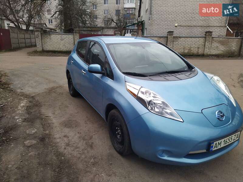 Хэтчбек Nissan Leaf 2014 в Житомире фото 25 Хэтчбек Nissan Leaf 2014 в Житомире
