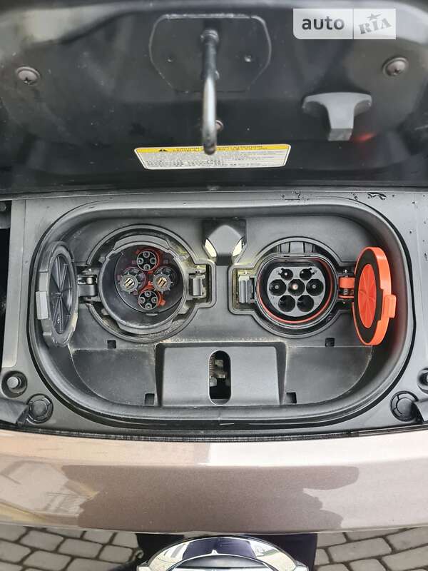 Хэтчбек Nissan Leaf 2018 в Ивано-Франковске