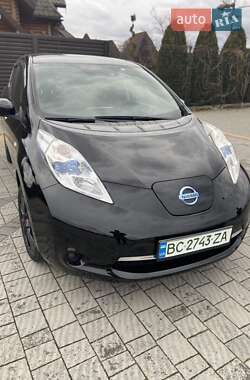 Хэтчбек Nissan Leaf 2016 в 